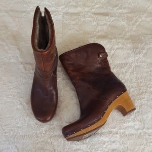 UGG Lynnea Ankle Boot, Size 9 NWOT